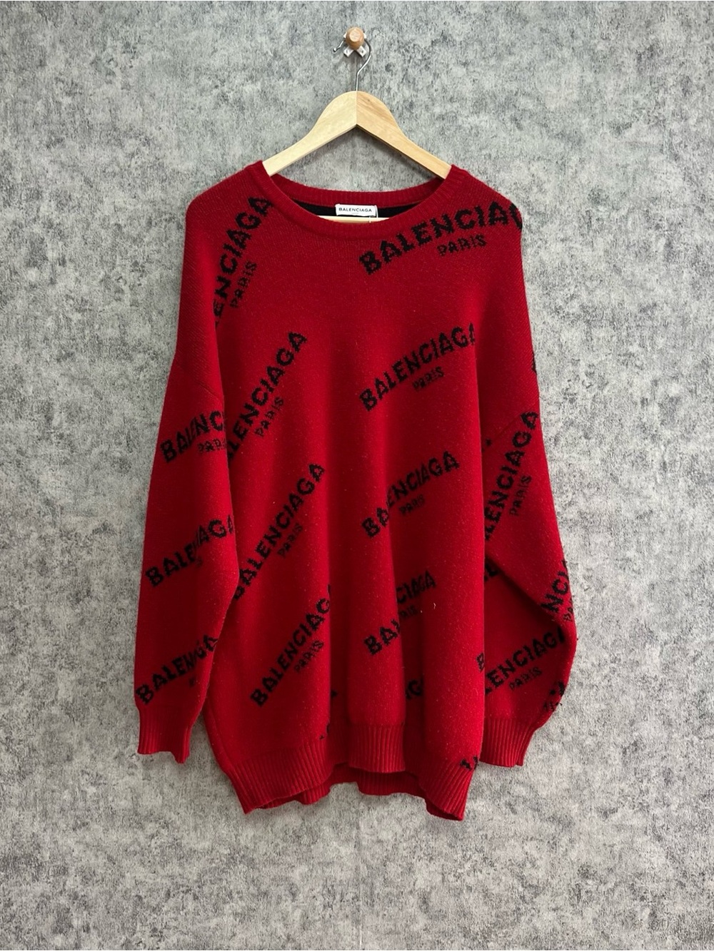 🚩steal Balenciaga Red and Black Logo Knit Jumper
